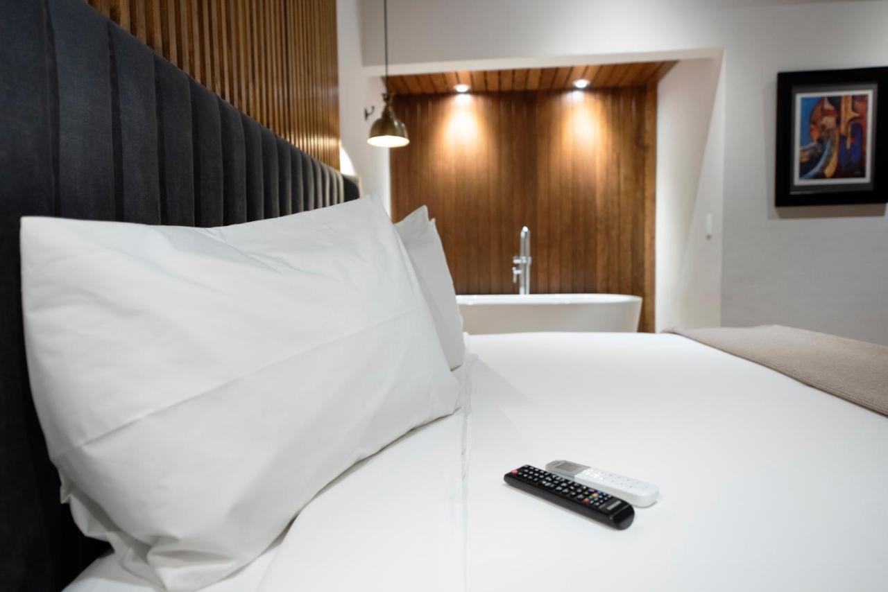Hotel Madi サン・ミゲル・デ・アジェンデ エクステリア 写真